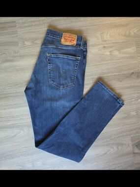 Levi's 502 Men's Dark Blue Straight Jeans with Leather Patch
